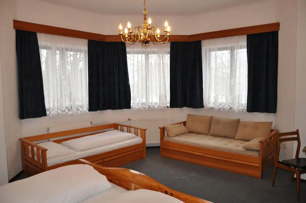 Hotel-Restaurant-Cafe Sophienalpe Vienna